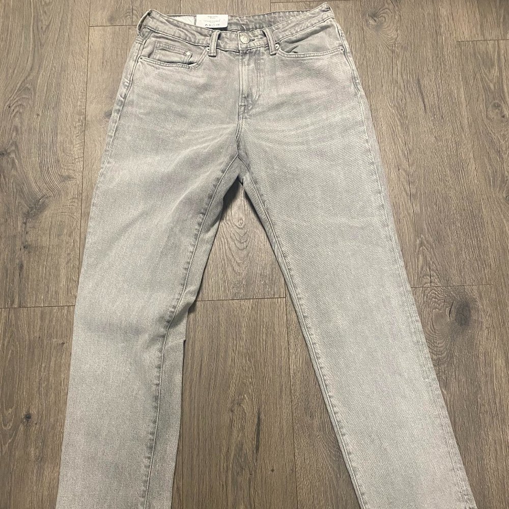 H&M Regular Fit Coupe Standard Gray Jeans 30X32